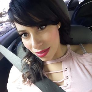 Meet your Posher, Nallely